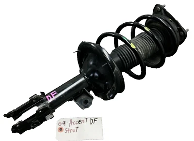 06-11 Hyundai Accent Hatchback Driver Left Front Suspension Strut OEM 546501E100 - Image 1 of 4