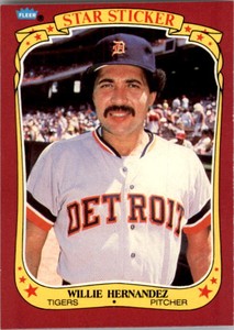 1986 Fleer Sticker Cards Baseball Card #56 Willie Hernandez