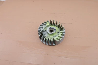 Motosierra Pioneer P20 OEM volante 05974-02 Foto 1 de 4