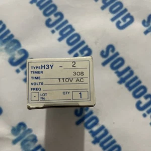 OMRON Corporation H3Y-2-Timer Time 30S Solid State Time Delay Relay 110 AC - Picture 1 of 4