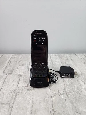 Logitech Harmony Ultimate N-R0007  Remote Control & Charging Dock 815-000125 - Image 1 of 4