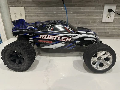 Traxxas Rustler 2WD Brushless Motor Stadium Truck W/ Updated Speed Controller - Image 1 of 4