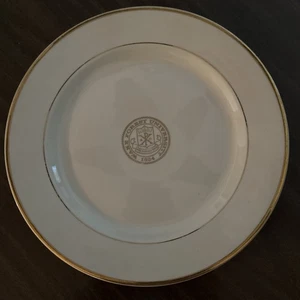 Vintage Wake Forest Decorative Plate - Dinner Size - Old Logo, 1972 - Picture 1 of 6