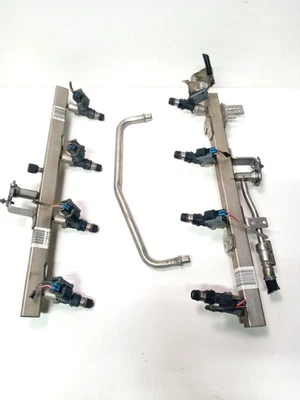 Conjunto de injetores de combustível com trilho Chevrolet Silverado 1500 5.3 12580419 - Imagem 1 de 4