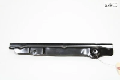 Soporte de batería trasero izquierdo Jaguar XE 2017-2019 2,0 L MONTAJE OEM Foto 1 de 4