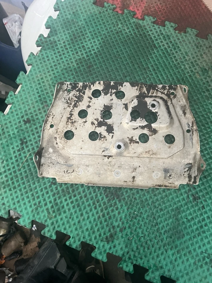 Honda Foreman Rubicon 500 2002 OEM placa de deslizamiento delantera 50360-HN2-000 AH53 Foto 1 de 2