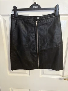 Ladies Black faux leather zip up skirt from F&F size 8 Fully Lined Exc Condition - Picture 1 of 7