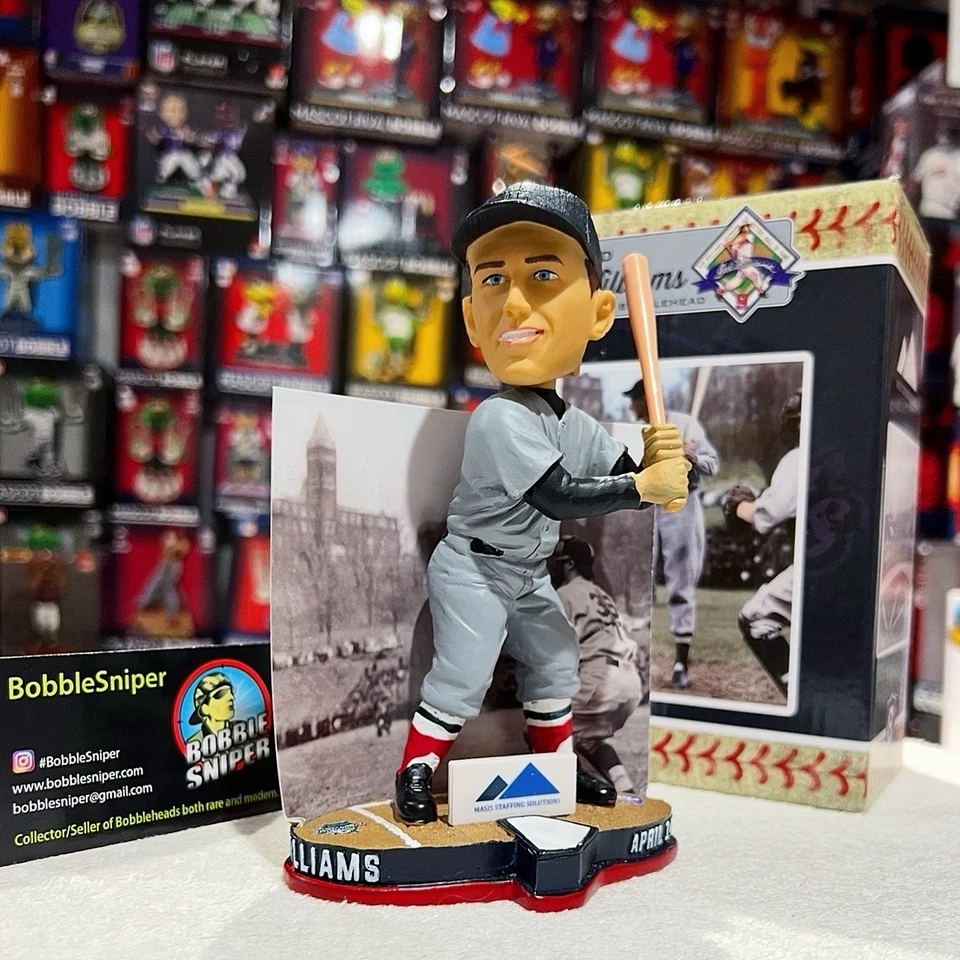 Bobblehead TED WILLIAMS Worcester Bravehearts Boston Red Sox SGA MLB #500 Foto 1 de 4