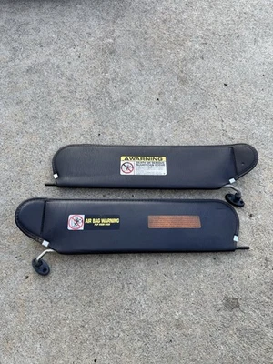 Par de viseras 92-02 Jeep Wrangler TJ conductor y pasajero OEM *Gris Foto 1 de 3