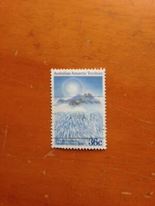 1986 AUSTRALIA AAT 25TH ANNIVERSARY TREATY 36 CENTS SHEET STAMP USED - Picture 1 of 8