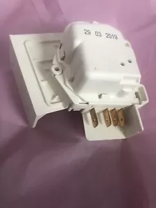 5304518034 Refrigerator Defrost Timer 297318010, 00624727, 00624729, 00626218 - Picture 1 of 6