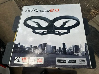 Parrot AR.Drone 2.0 四轴飞行器 - 电池,室内保护套,GPS,未经测试 — 第 1/4 张图片