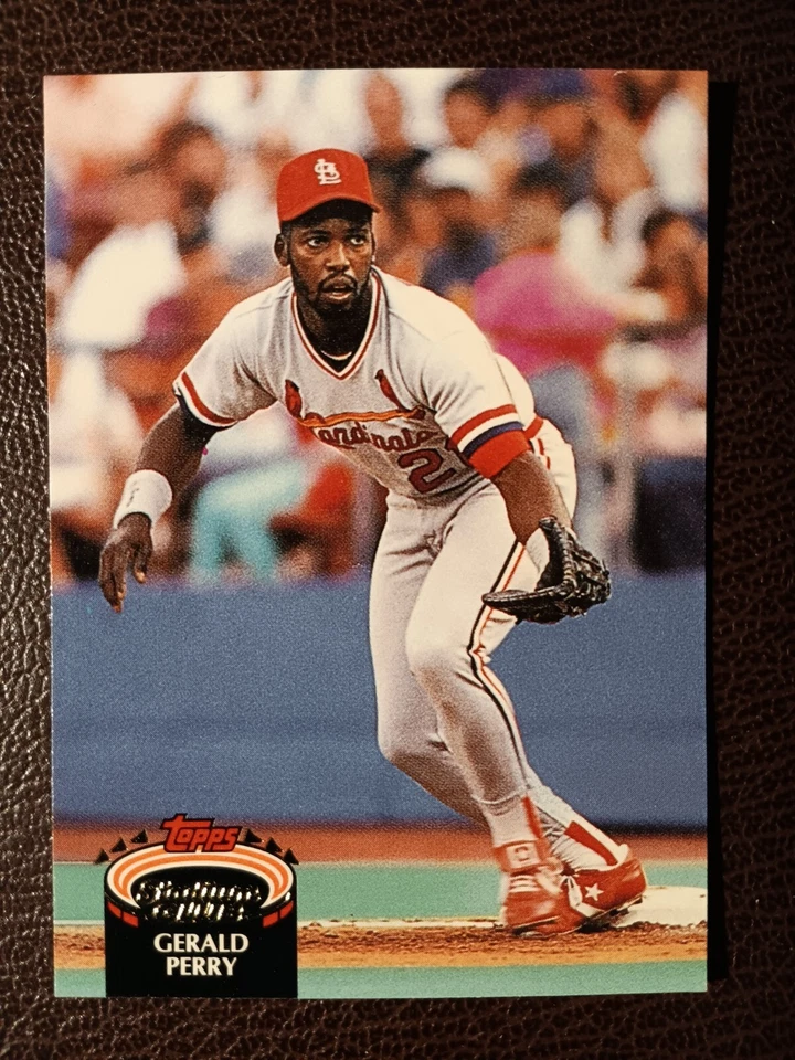 GERALD PERRY ST. LOUIS CARDINALS 1992 TOPPS STADIUM CLUB BASEBALL CARD #338 - Image 1 of 1