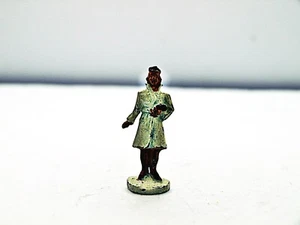 Vintage Barclas Young Girl, Lead Figure in White - Picture 1 of 1