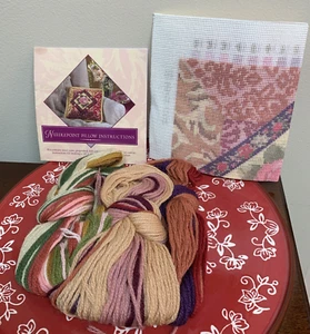 New Opened - Hallmark Needlepoint Pillow Kit Roses Rose Needlepoint Kit Cottage - Picture 1 of 4