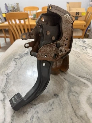 Jeep Grand Cherokee 2011-2021 pedal de freno de estacionamiento de emergencia 04779627Ag D32 Foto 1 de 4