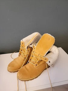 Timberland Boots Size 5.5uk Girls Leather - Picture 1 of 7