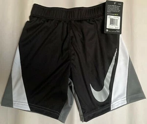 NWT NIKE DRI FIT BOYS BLACK SHORTS PANTS 86G365-M19 SIZE 5 $24 - Picture 1 of 2
