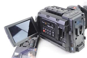 Blackmagic URSA Mini 4K EF Digital Cinema Kamera