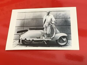 LAMBRETTA SERIES 2 COLLECTORS LOVE ME LOVE MY LAMBRETTA BY RACHEL HARMAN 1998 - Picture 1 of 5