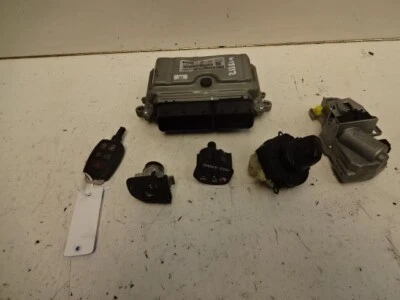 CENTRALINA INIEZIONE Volvo C70 (MC) Cabrio 2.5 T5 20V (B5254T7) 2011 31286085 - Immagine 1 di 2