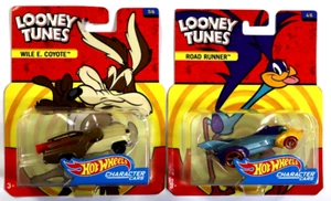Mattel Hot Wheels Character Cars Looney Tunes Road Runner & Wile E. Coyote - Picture 1 of 4