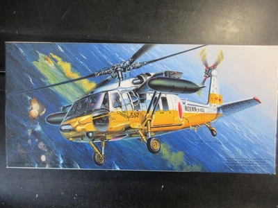FUJIMI 1/72 SIKORSKY UH-60J JSDF HELICOPTER  #35125 - Image 1 of 2