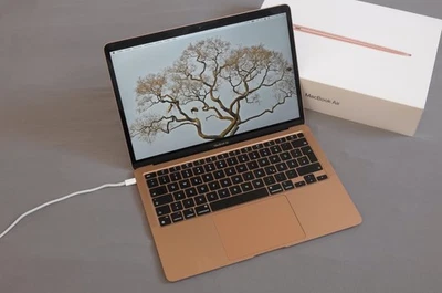 Apple 13" MacBook Air M1 2020 8-Core CPU 256GB SSD 8GB RAM Gold in OVP TipTop! - Bild 1 von 4