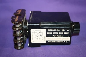 SSAC Time Delay Relay 0.1-10 seconds TRB120A2X10 3080S 8-pin w/socket - Picture 1 of 3