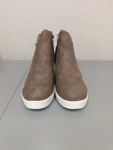 Journee Collection WD-Pennelope Taupe Comfort Stylish Shoes Size 11 - Picture 1 of 6