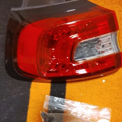 2014-2018 Jeep Cherokee Mopar Driver Side Tail Lamp Light Taillight Outer OEM - Image 1 of 3