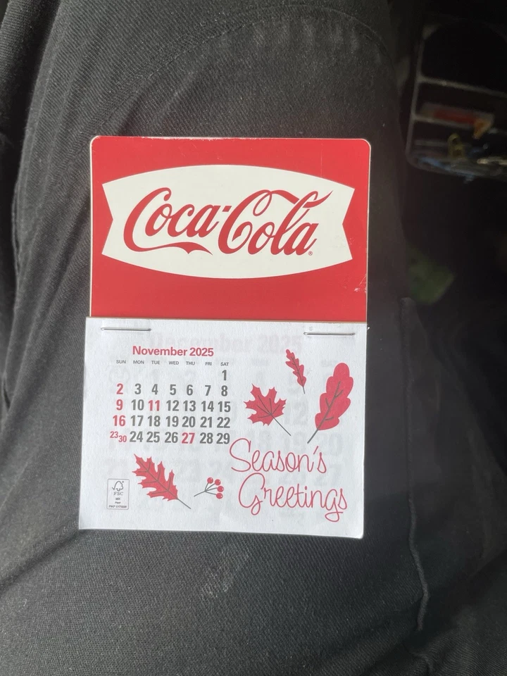 Новый 2026 красный рыбий хвост Coke приборной панели календарь - Изображение 1 из 1