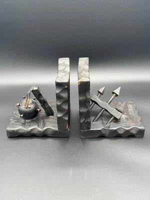 Vintage Gothic Medieval Bookends MCM Mancave Decor - Image 1 of 4
