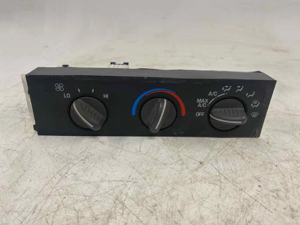 Calentador aire acondicionado control temperatura unidad aire acondicionado chevy express 2500 01 02 03 04 05 06 07 Foto 1 de 4