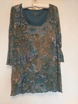 MiracleBody MiracleSuit GRANDE Túnica Top Manga 3/4 Verde azulado AQUA FLORAL Prendas moldeadoras  Foto 1 de 4