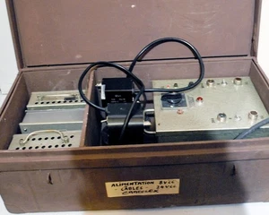 FLIGHT CASE pour caméra CAMEFLEX  16/35 mm / avec divers accessoires - Picture 1 of 5