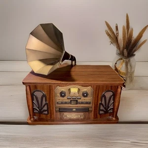 NOSTALGIC ENTERTAINMENT CTR AM/FM RADIO- CD PLAYER - Picture 1 of 4