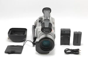 【EXC5】 Sony Handycam DCR-VX2000 Mini DV Camcorder Video Camera From Japan - Picture 1 of 11