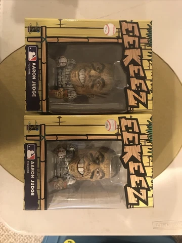 2 EEKEEZ (Aaron Judge) Figurine (NIB) Cover