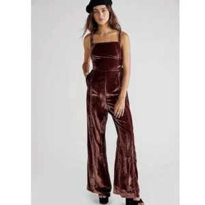 Nuevo Mono Free People Forever Años 90 MONO TERCIOPELO Corbatas Laterales $168 XS Granate - Imagen 1 de 5