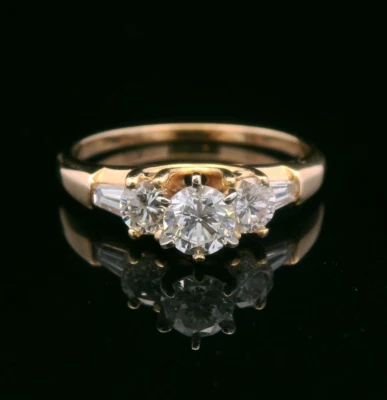Anillo de diamantes de oro amarillo de 14 quilates de 0,90 quilates - tamaño 7,5 - 2,97 g Foto 1 de 4