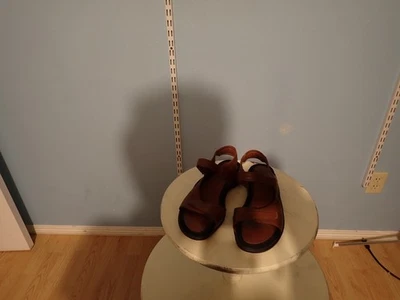 NEW ECCO Woman Light Wave Sandals Brown Two Strap EU 39 - Image 1 of 4