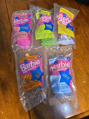 Juego De 5 Juguetes Happy Meal Barbie And Friends 1994 Vintage Sellado McDonald's Nuevo En Paquete Foto 1 de 4