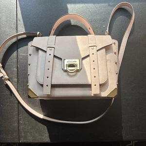 Bolso Bandolera Michael Kors Manhattan Mediano Polvo Rubor Cuero Rosa - Imagen 1 de 10