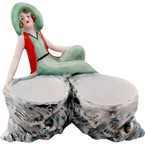 Art Deco Porcelain Salt and Pepper Holder Figurine 8cm Collectable - Picture 1 of 7