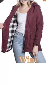 WOMEN,S FASHIONABLE JACKETS - Picture 1 of 4