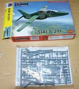 SIAI S-211 (3x camo) in 1/72 von KPM - Picture 1 of 2