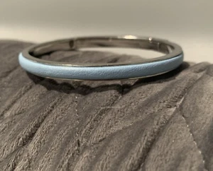 Ladies Henri Bendel Bangle Bracelet Light Blue Cuff - Picture 1 of 5