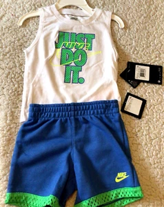 BNWT Boys NIKE 2 Piece in Size 18 Months - Picture 1 of 3