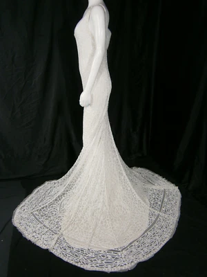Theia Wedding Dress 8 Ivory Beaded Heart Design Spectacular Train Sexy Low Front - Image 1 of 4